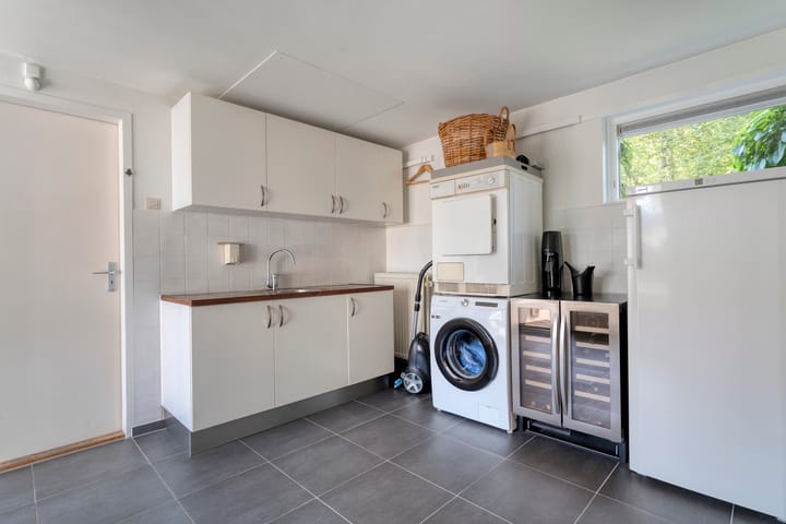 Foto 22 van Van 't Hofflaan 9