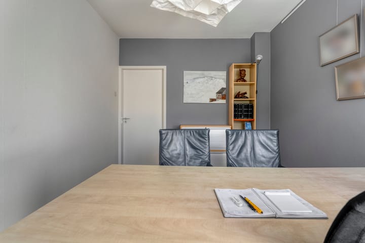 Foto 27 van Van 't Hofflaan 9