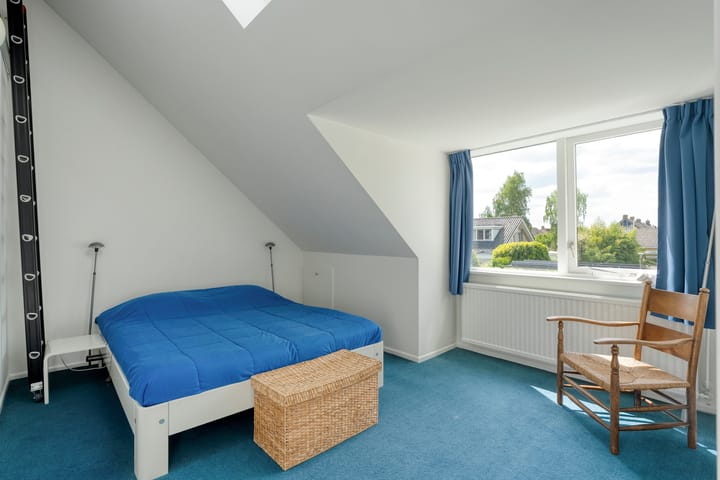 Foto 33 van Van 't Hofflaan 9