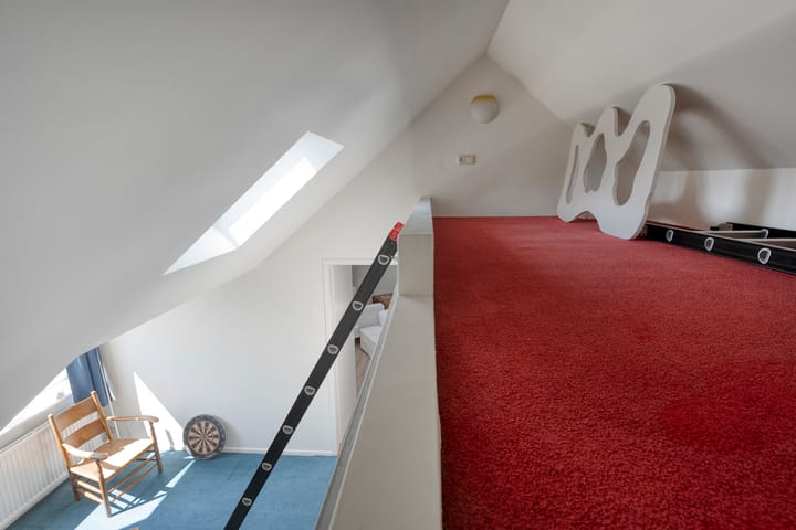 Foto 35 van Van 't Hofflaan 9