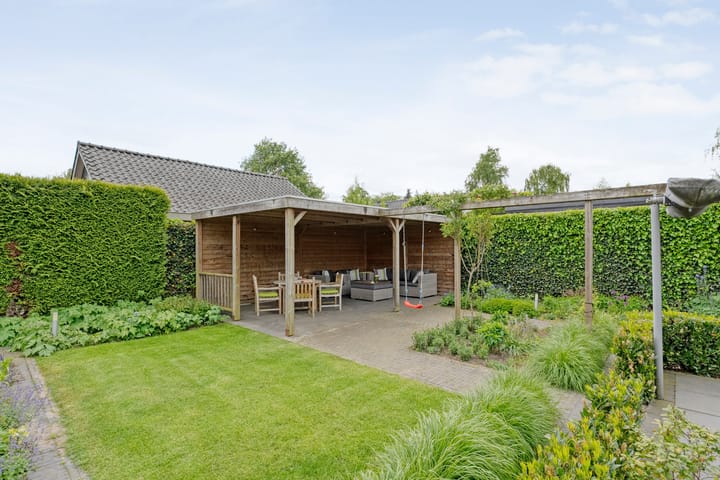 Foto 49 van Van 't Hofflaan 9