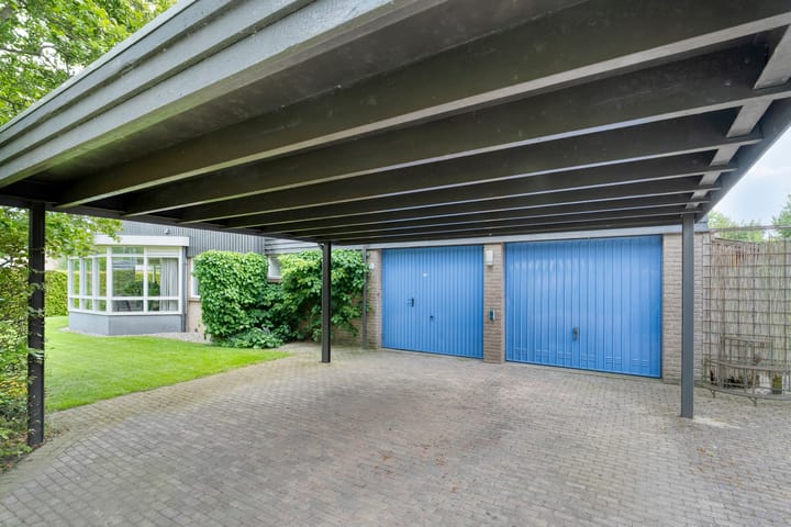 Foto 56 van Van 't Hofflaan 9