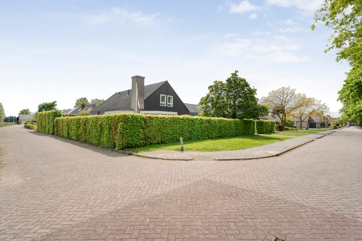 Foto 60 van Van 't Hofflaan 9