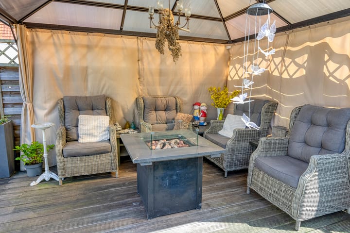 Photo 24 of Rechterstraat 2-A