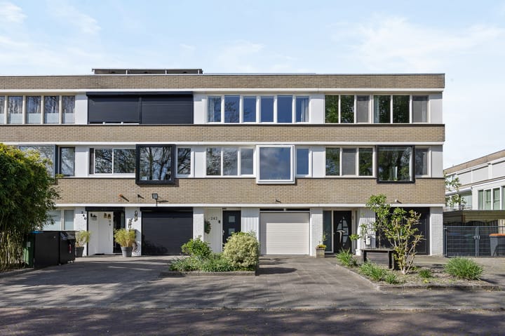 Foto 2 van Commissaris De Quaylaan 242