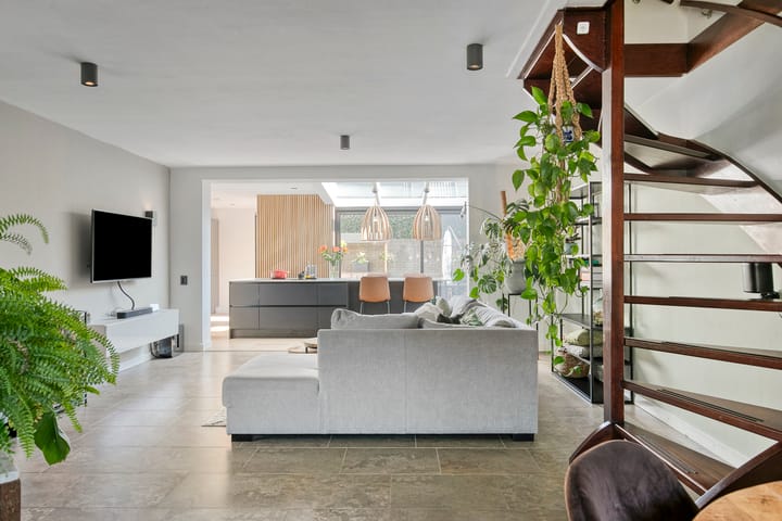 Photo 5 of Aarnout Drostdreef 7