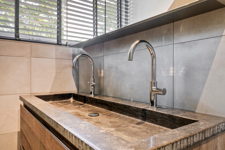 Photo 25 of Aarnout Drostdreef 7