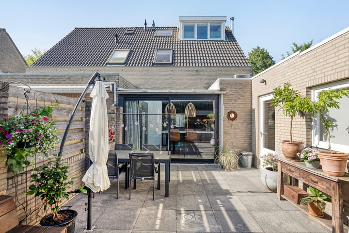 Photo 30 of Aarnout Drostdreef 7