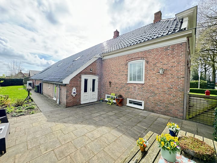 Foto 10 van Hoofdweg 254