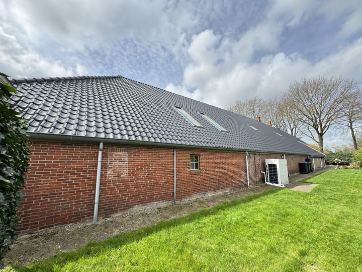 Foto 15 van Hoofdweg 254