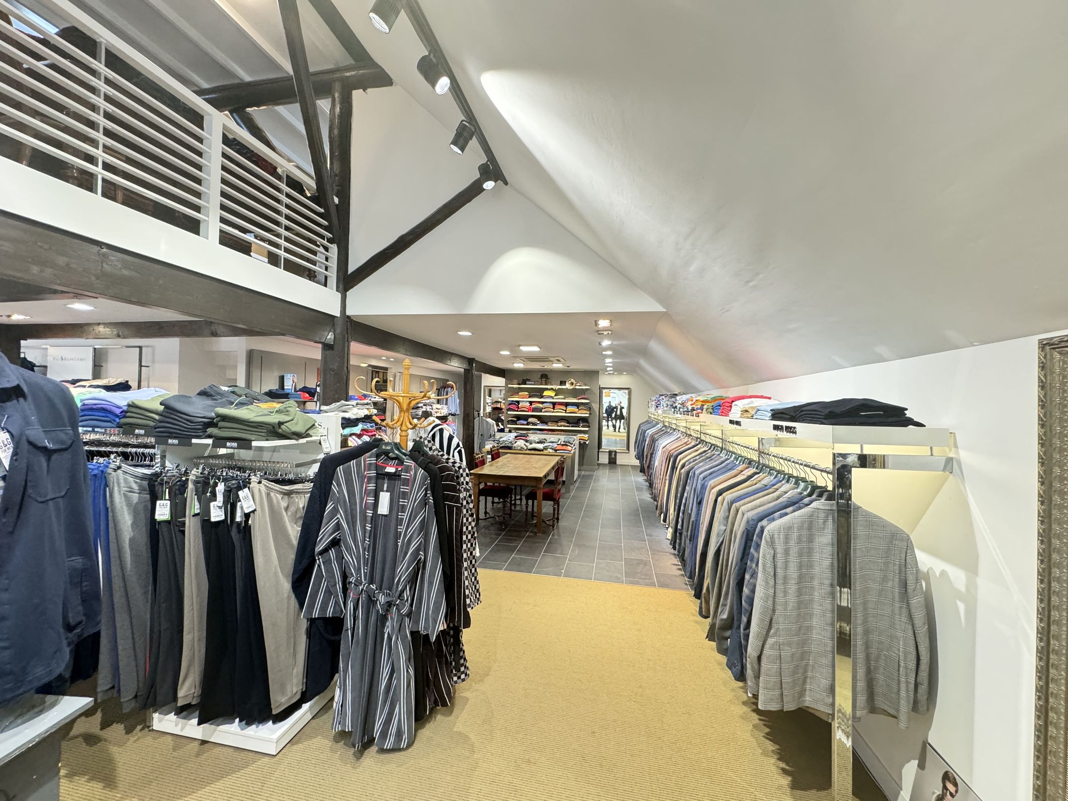 Foto 33 van Hoofdweg 254