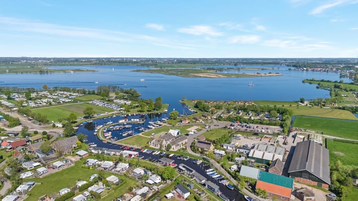 Photo 2 of Boekhorsterweg 22-W5