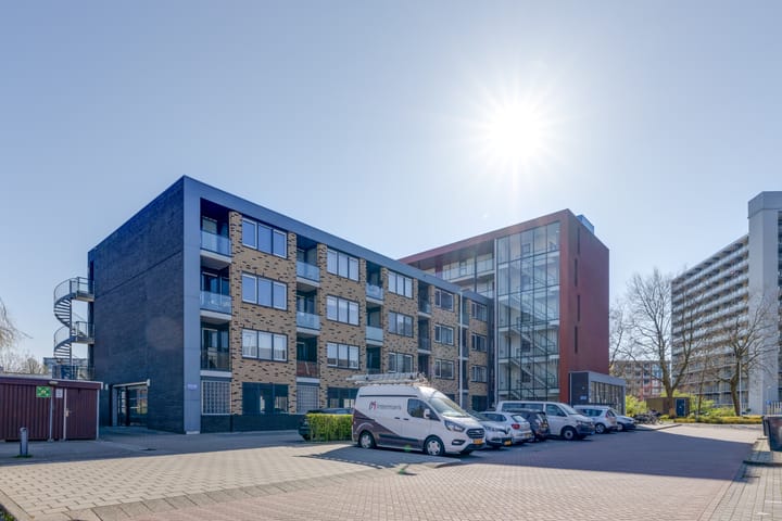 Foto 27 van Kometenstraat 50