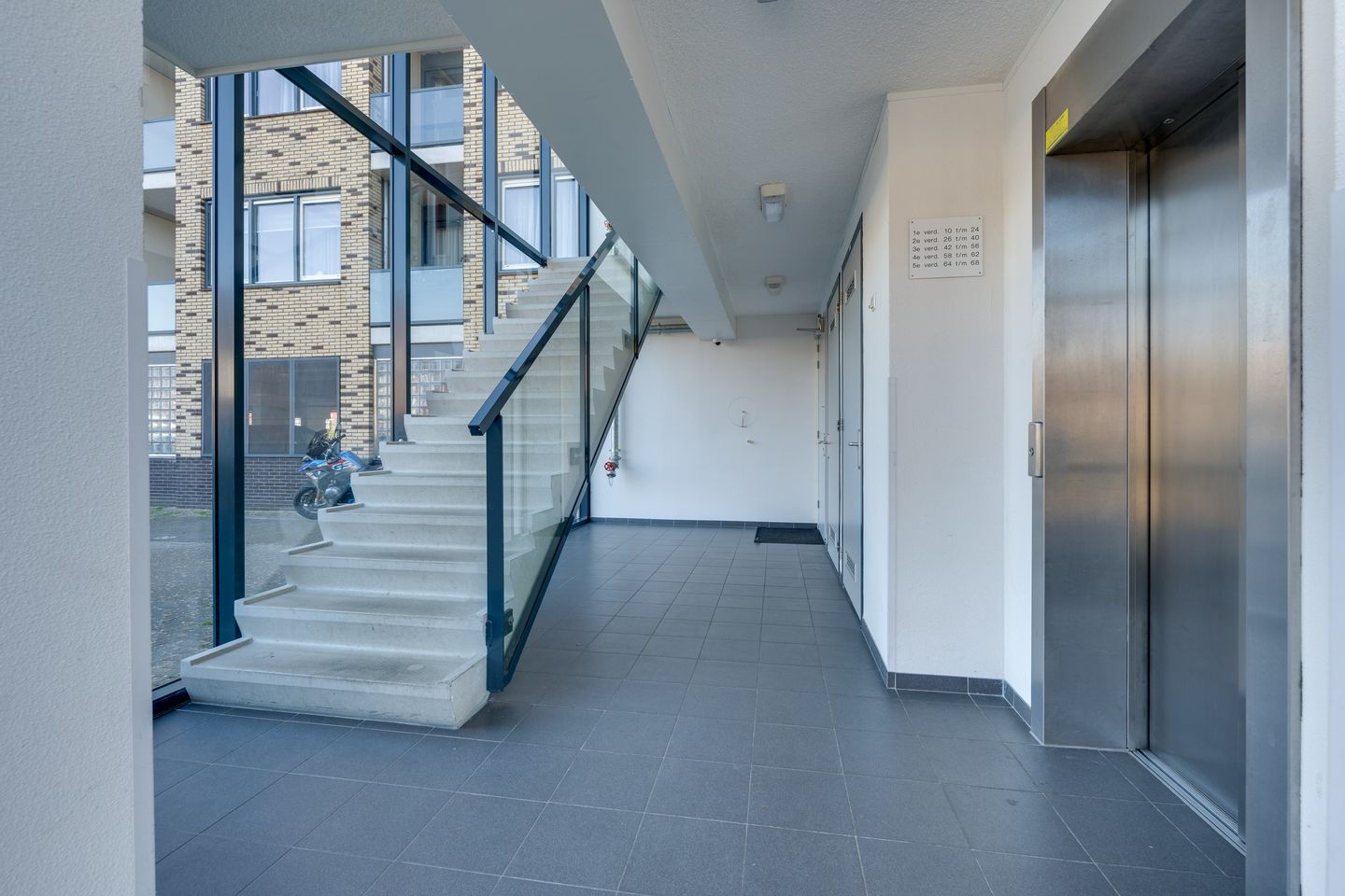 Foto 29 van Kometenstraat 50