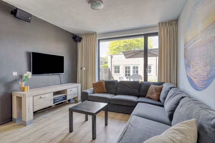 Foto 9 van Jacob van Deventerstraat 17