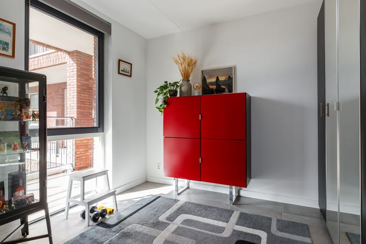 Foto 17 van San Marinostraat 91