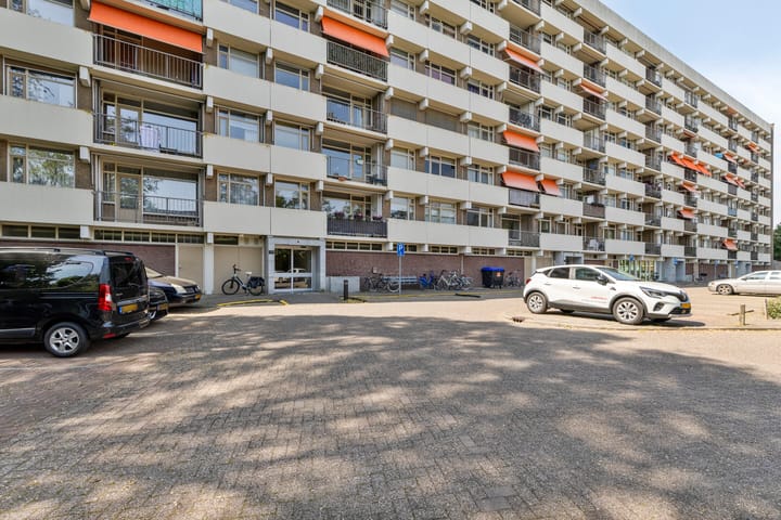 Foto 33 van Henry Dunantlaan 218