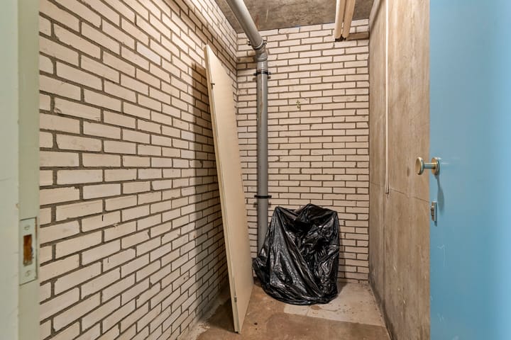 Foto 27 van Henry Dunantlaan 218