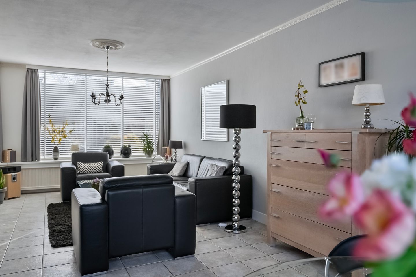 Foto 14 van Aert van Nesstraat 22