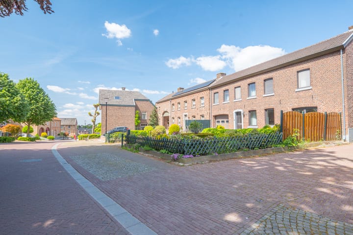 Foto 42 van Dalestraat 12