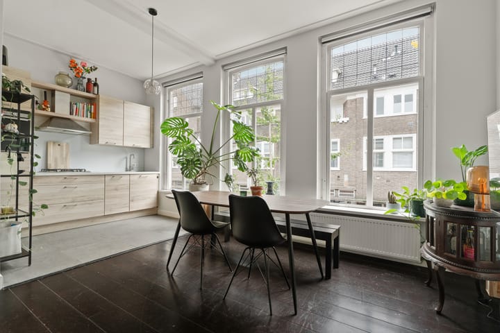 Foto 3 van van Welderenstraat 18