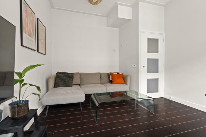 Foto 10 van van Welderenstraat 18