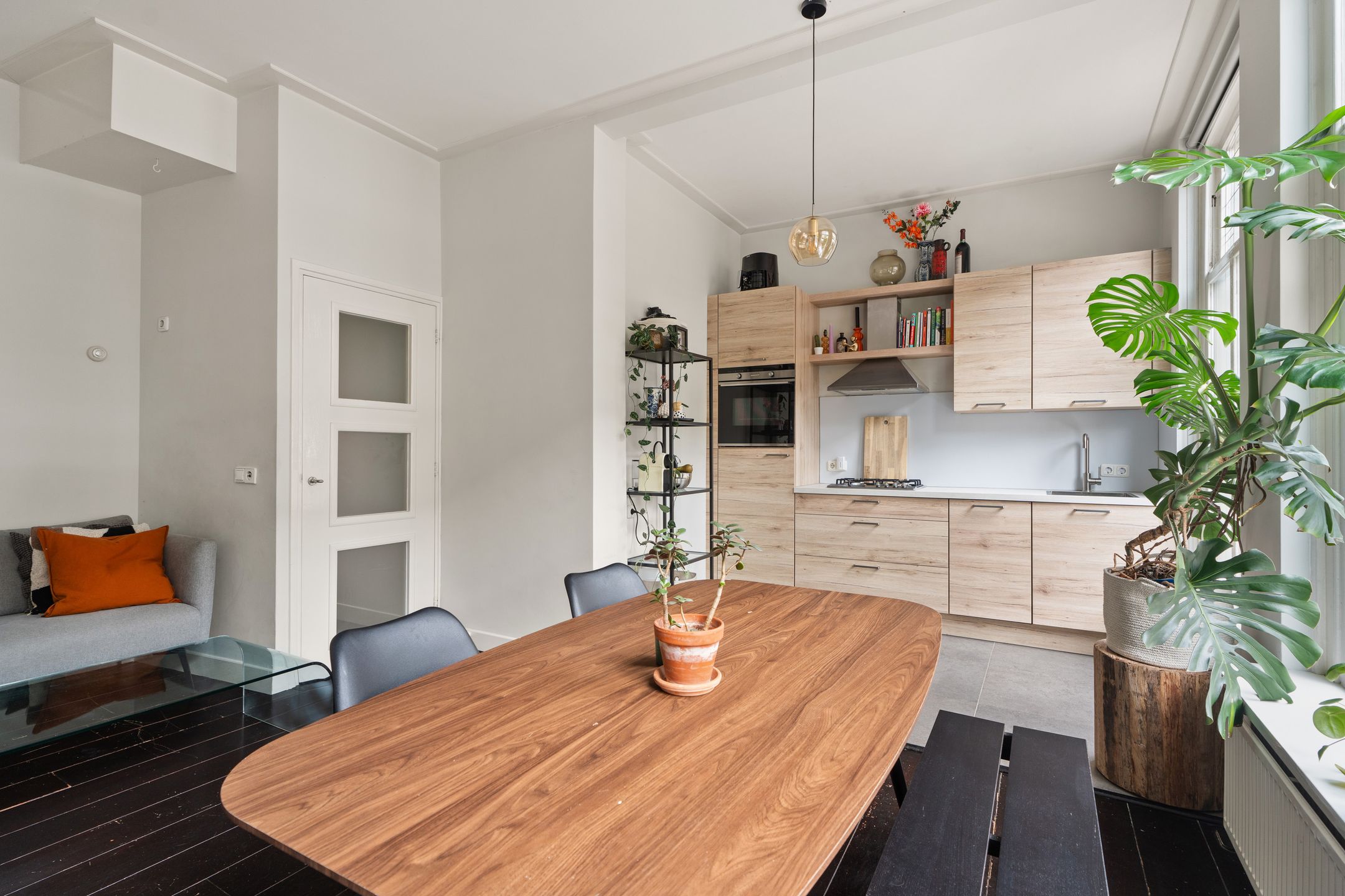 Foto 12 van van Welderenstraat 18