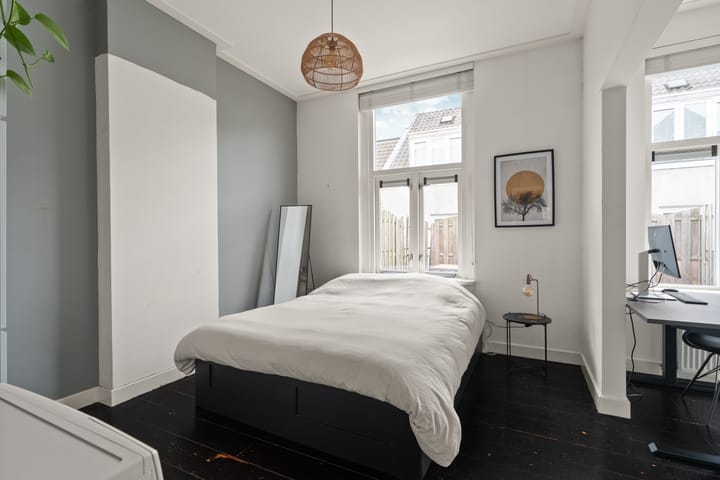 Foto 17 van van Welderenstraat 18