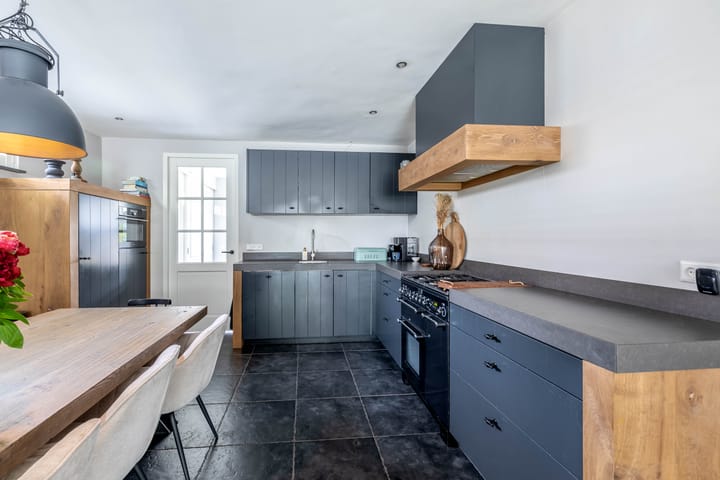 Foto 9 van Beatrixlaan 1