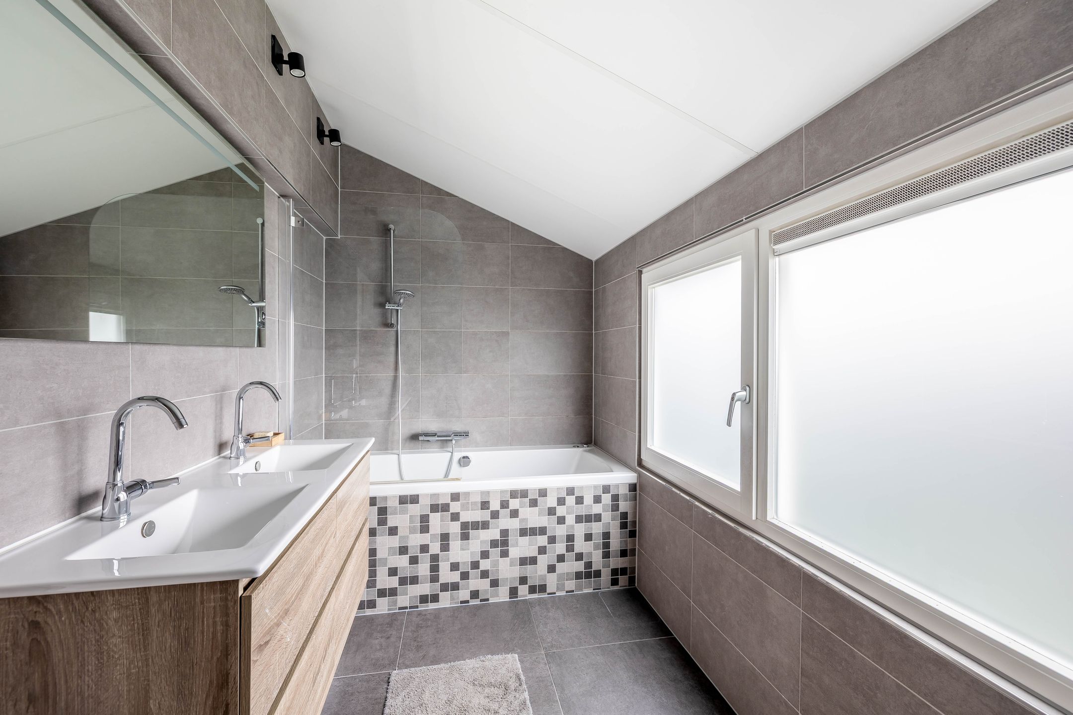 Foto 24 van Beatrixlaan 1