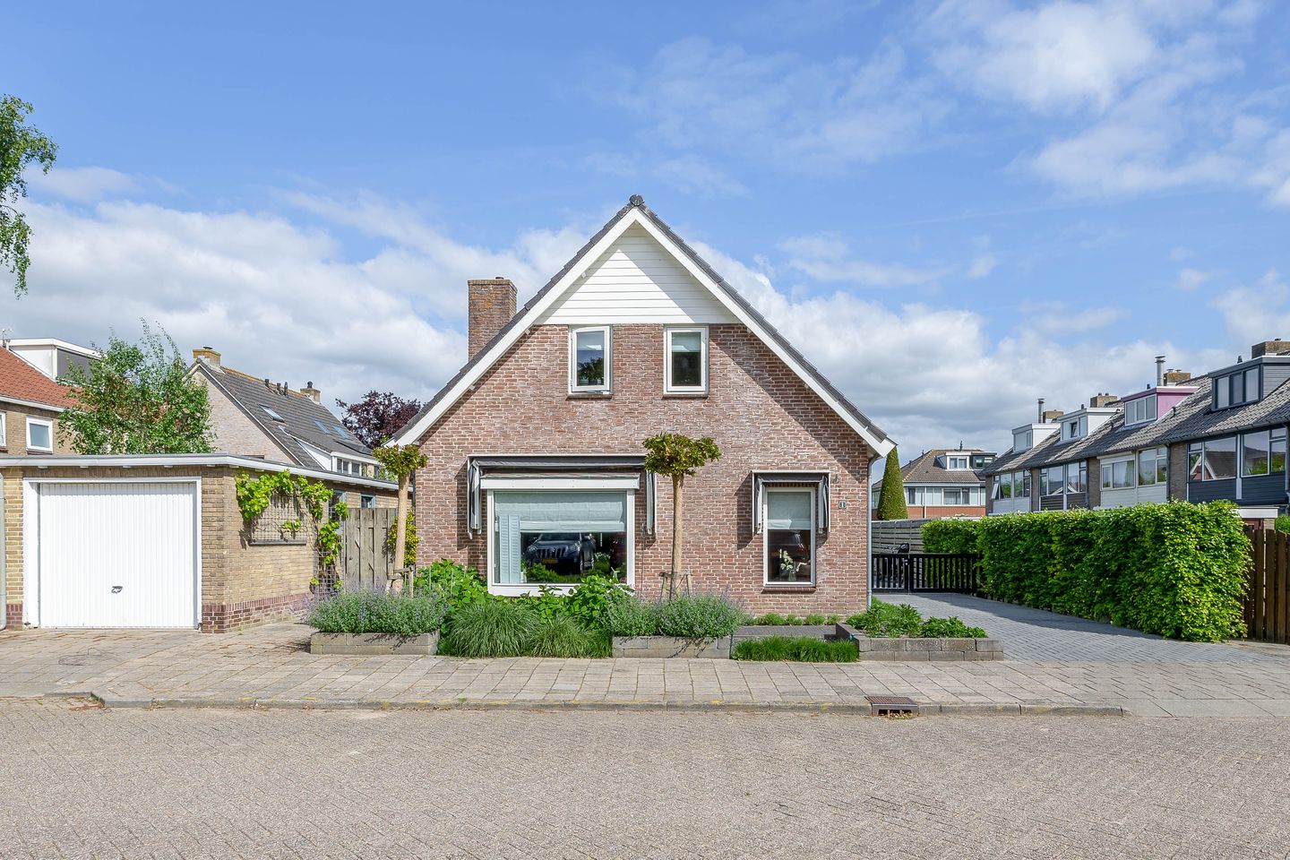 Foto 35 van Beatrixlaan 1