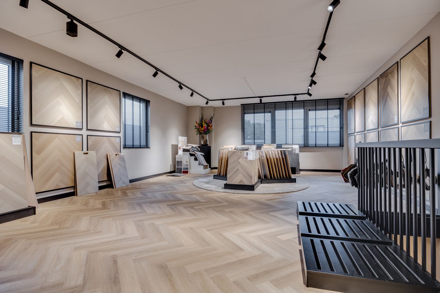 Bekijk foto 3 van P.C. Staalweg 106