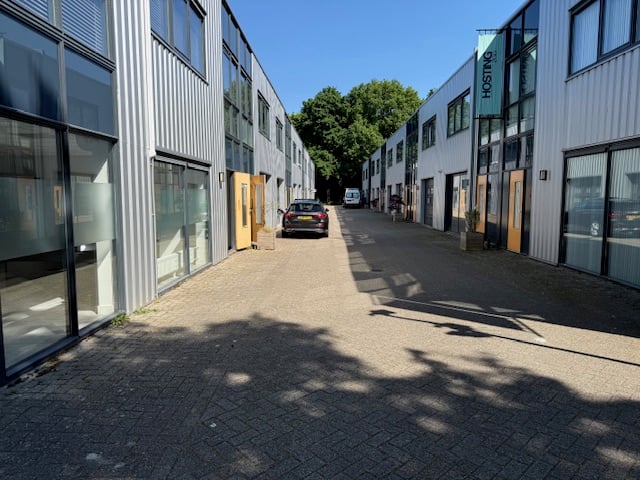View photo 2 of Kraaivenstraat 36-13