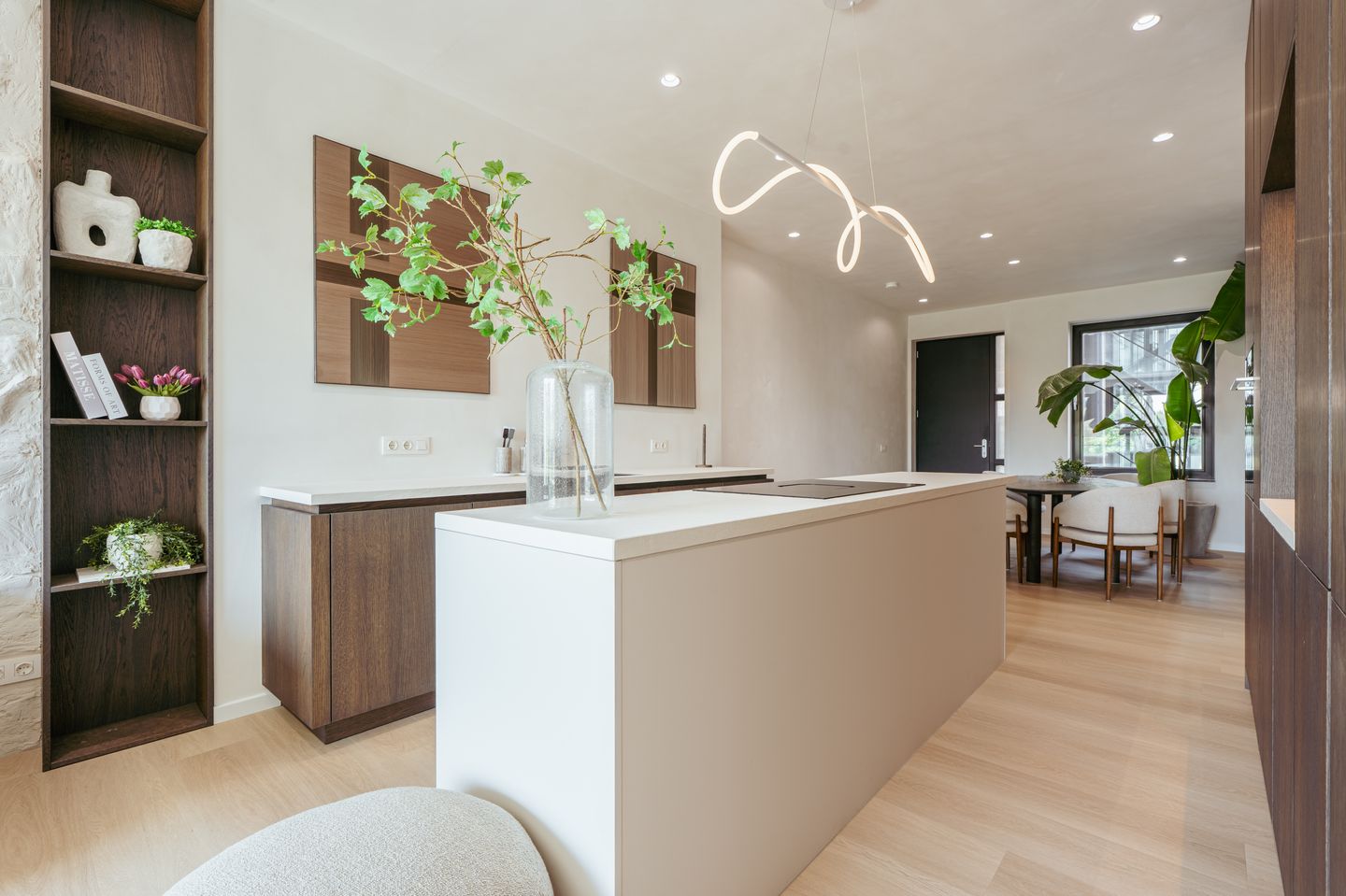 Foto 14 van Burgemeester Rijnderslaan 370