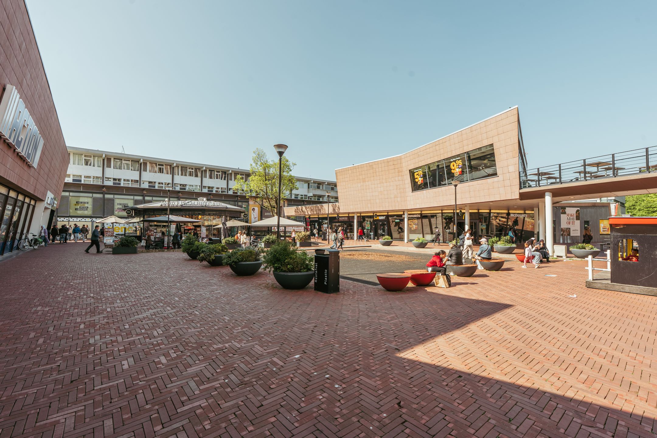 Foto 51 van Burgemeester Rijnderslaan 370