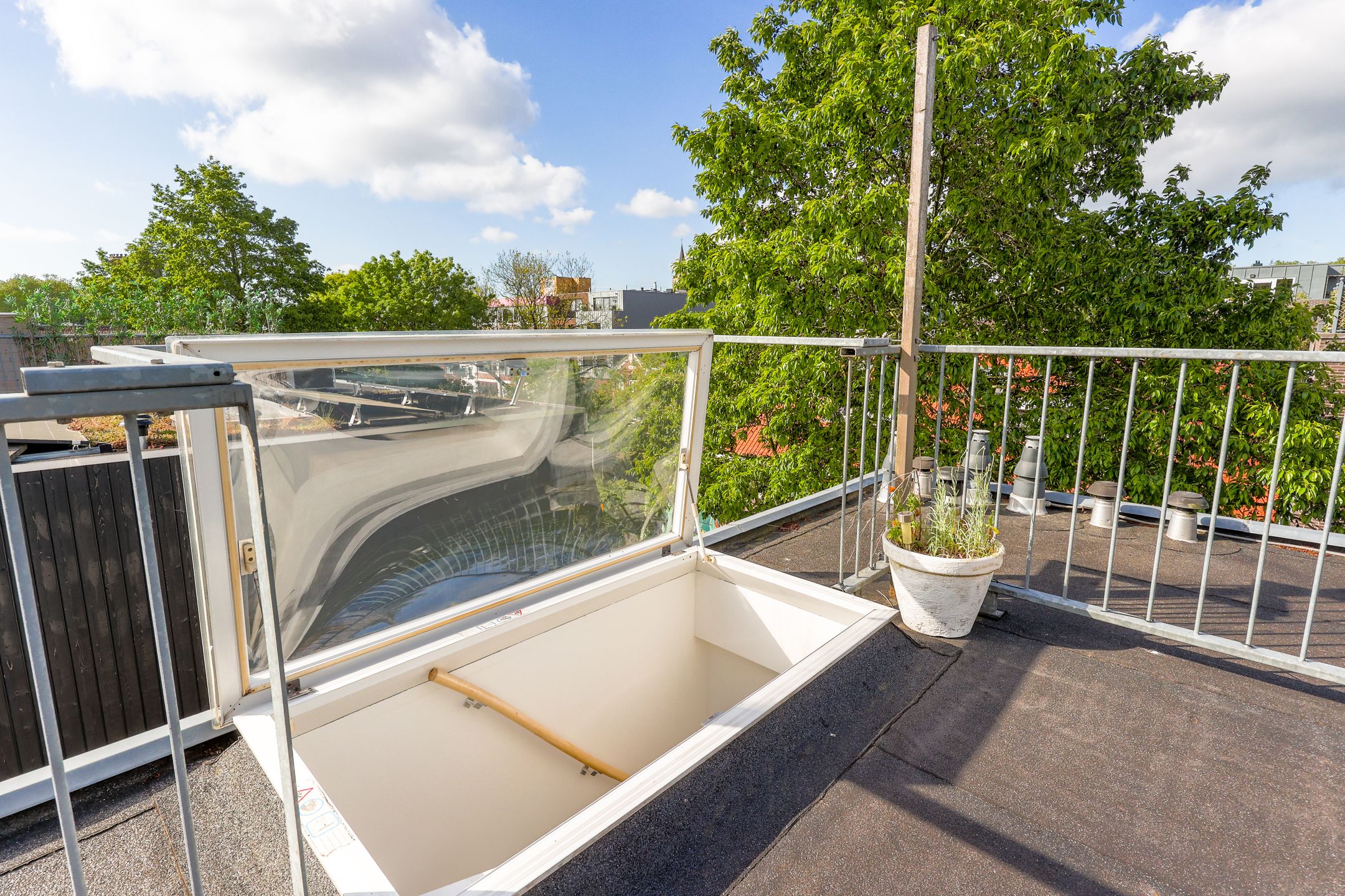 Foto 27 van Hopakker 67-B