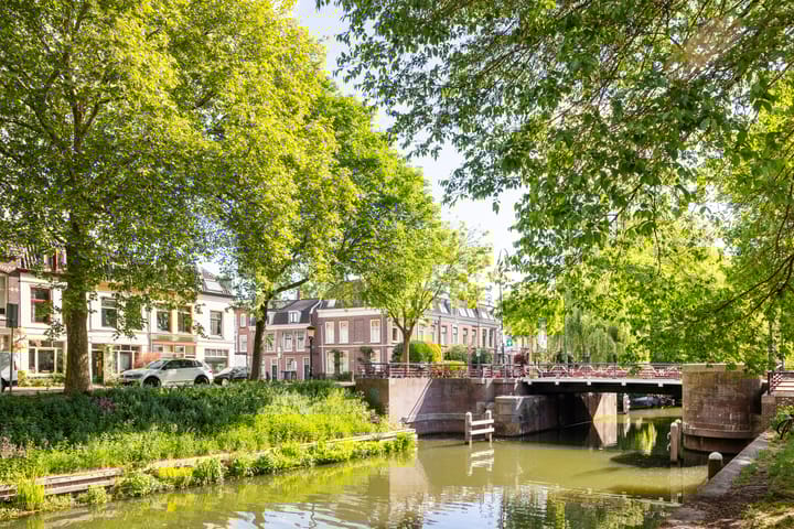 Foto 33 van Hopakker 67-B