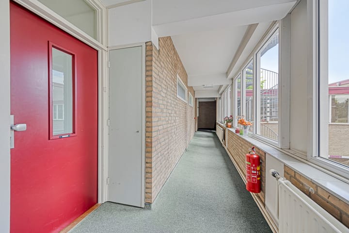 Foto 8 van Stationsplein 54