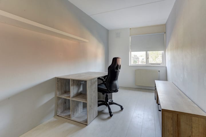 Foto 11 van Doornappel 9