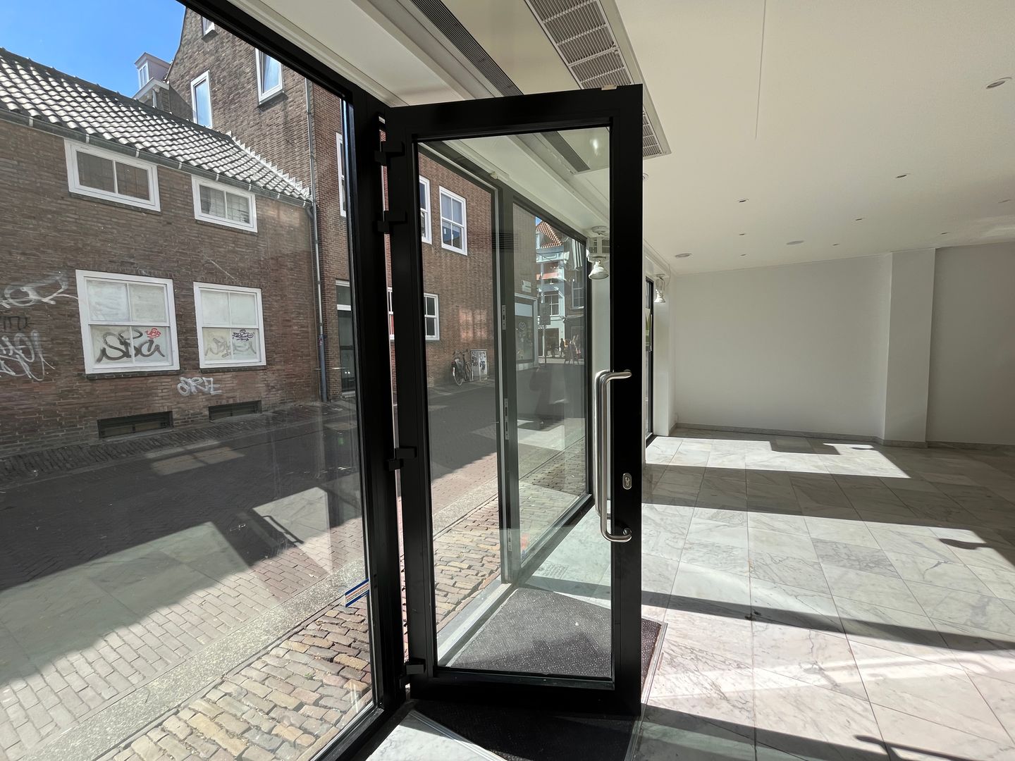 Bekijk foto 4 van Sint Janstraat 1-A