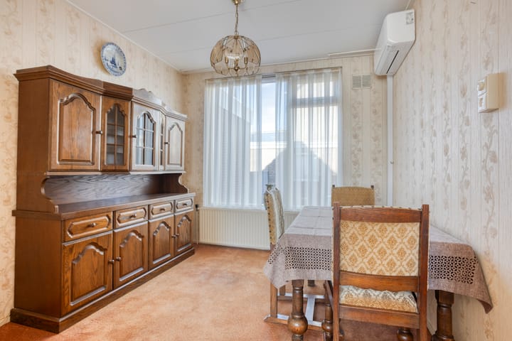 Foto 8 van Irissenstraat 4