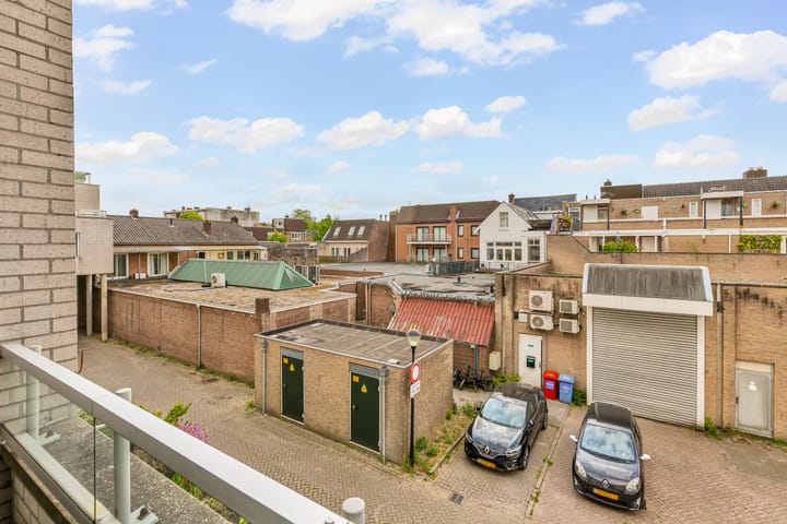 Photo 30 of Antonlaan 86