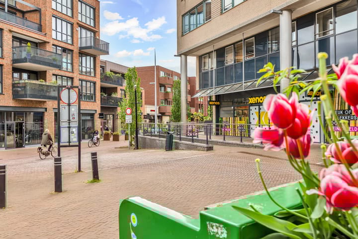 Photo 39 of Antonlaan 86