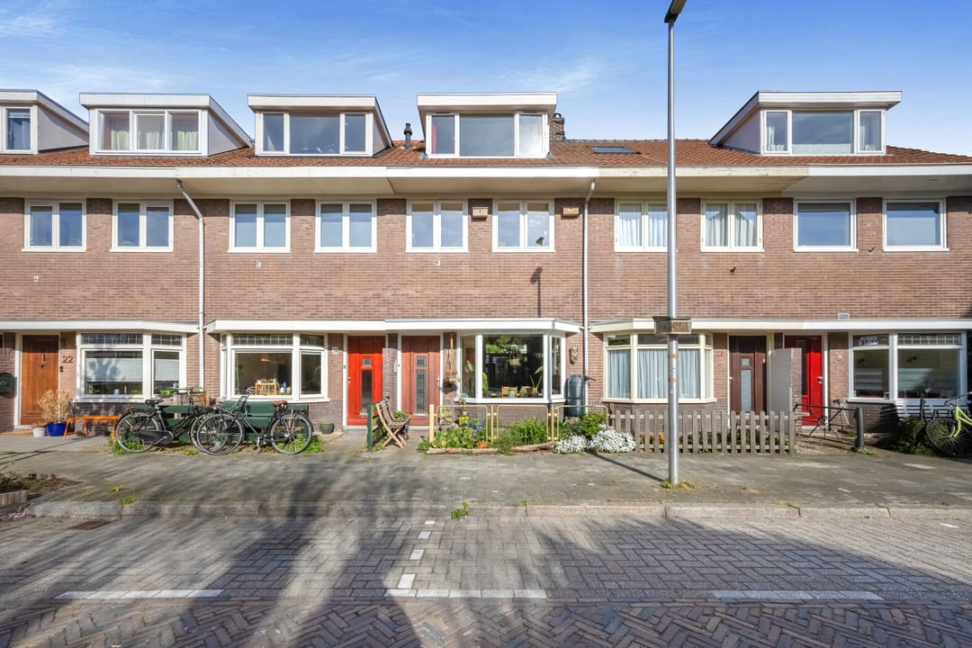 Foto 1 van Larixstraat 26