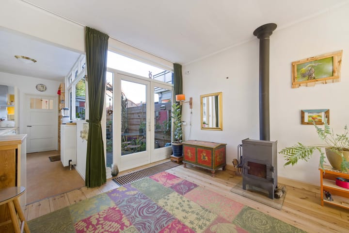 Foto 11 van Larixstraat 26