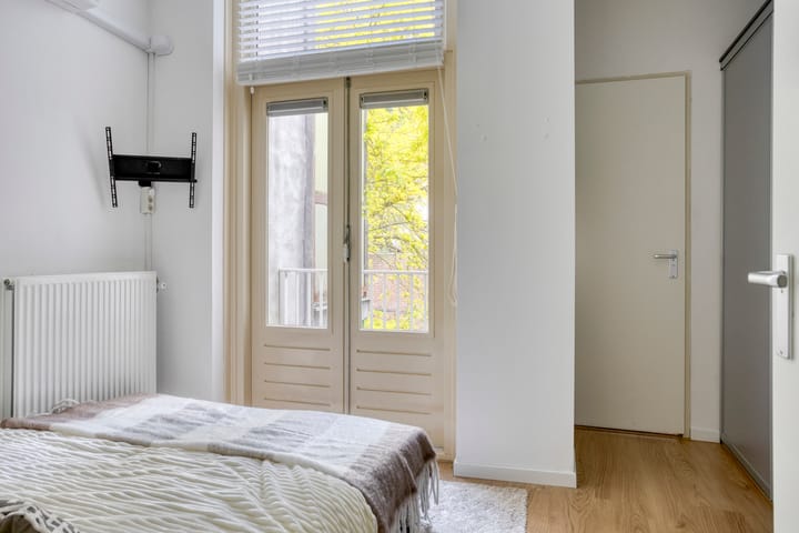 Foto 10 van van Berchenstraat 24