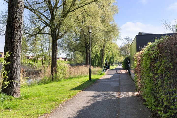 Photo 43 of Westkreek 48