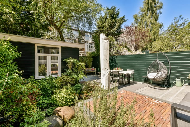 Foto 8 van Paramaribostraat 59