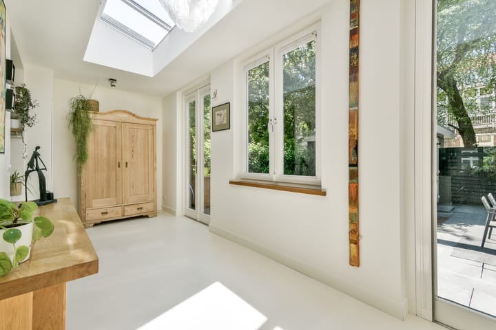 Foto 14 van Paramaribostraat 59