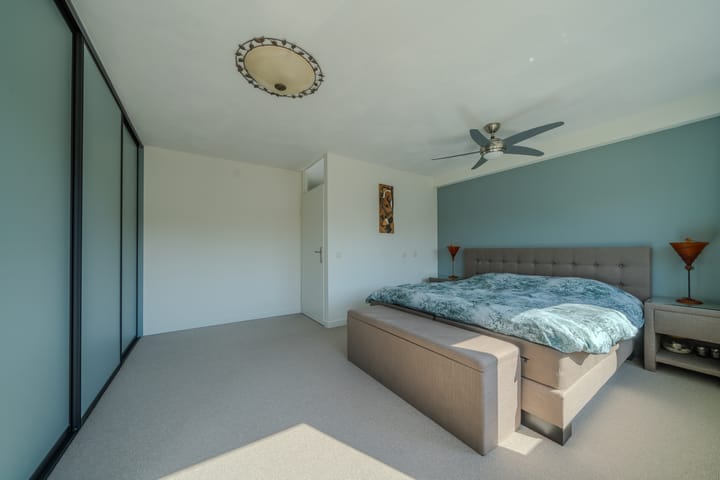 Foto 27 van Assepoester 13